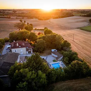 Bed and breakfast Le Petit Bleu D'hotes Bourg-de-Visa