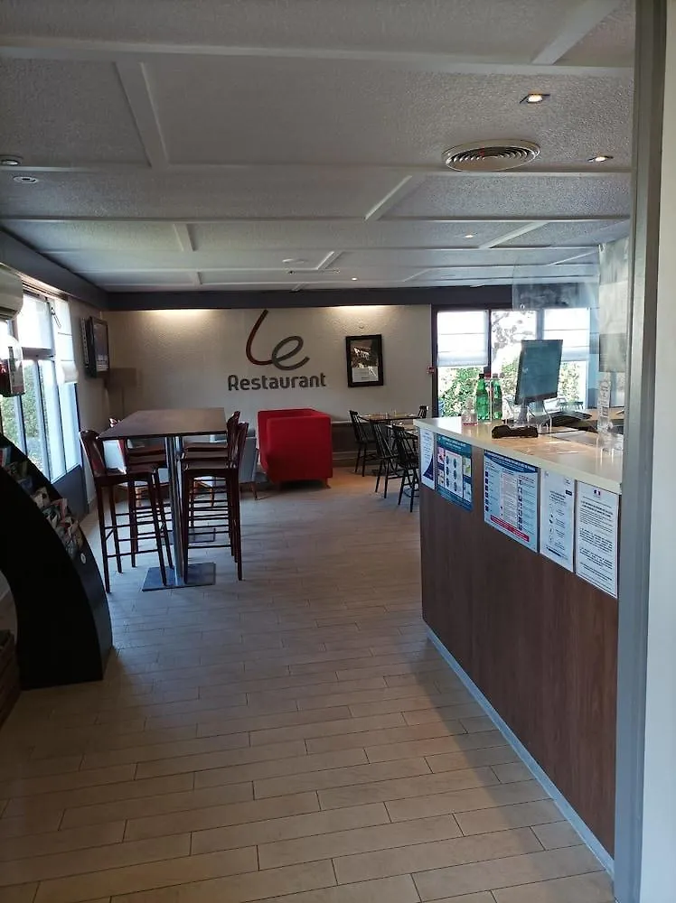 B&B Hotel Avignon Sud Parc Des Expositions 3*,  France